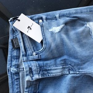 New 7 for all Mankind Skinny Jeans With Destroy 28